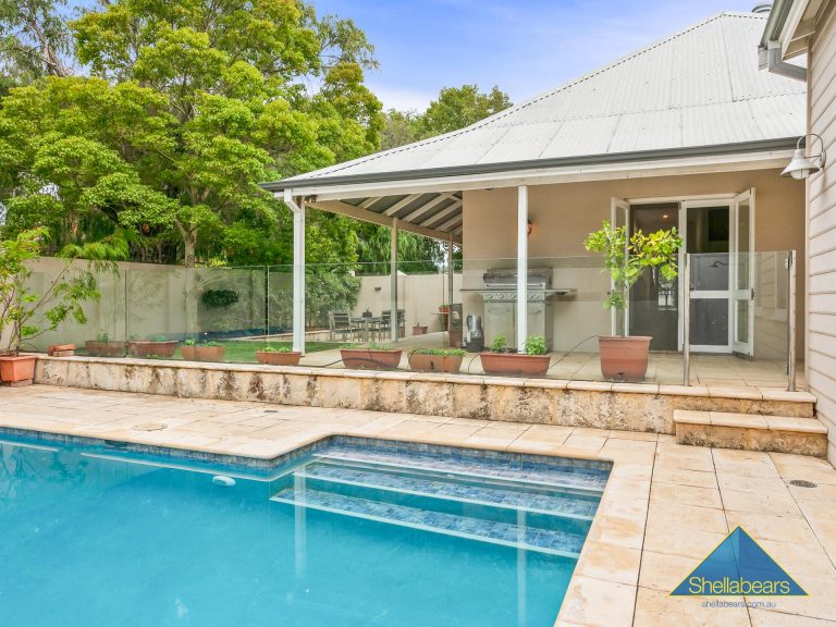 35 Griver Street gallery