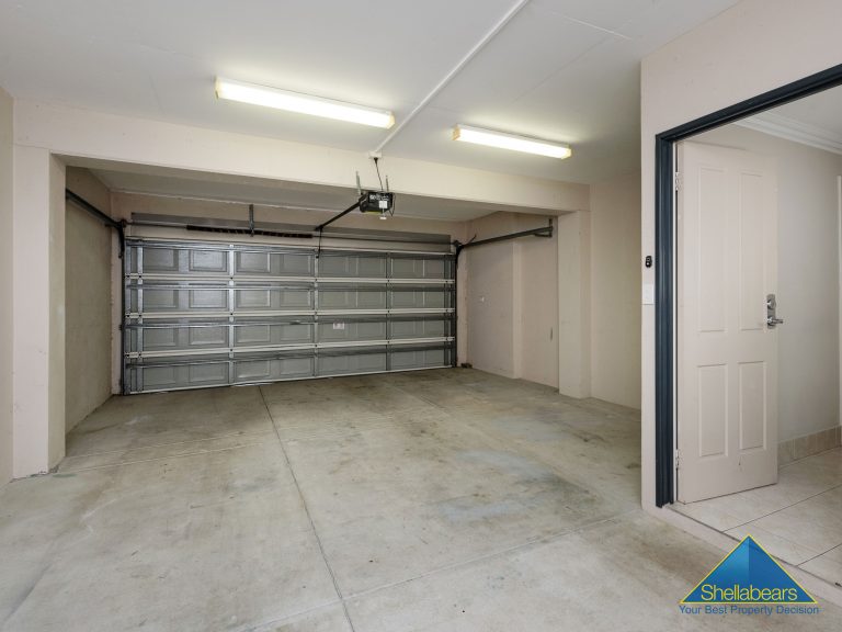 24 St Leonards Street gallery