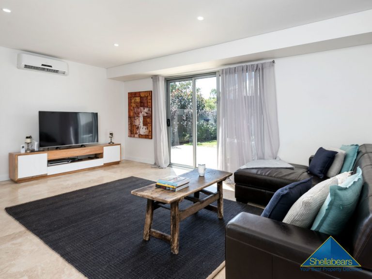 32 Ord Street gallery