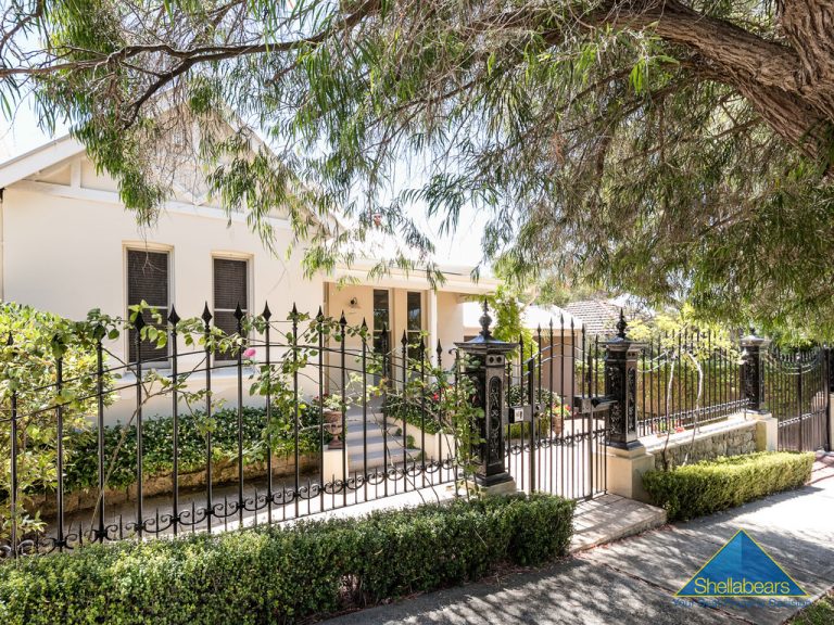 18 Reginald Street gallery