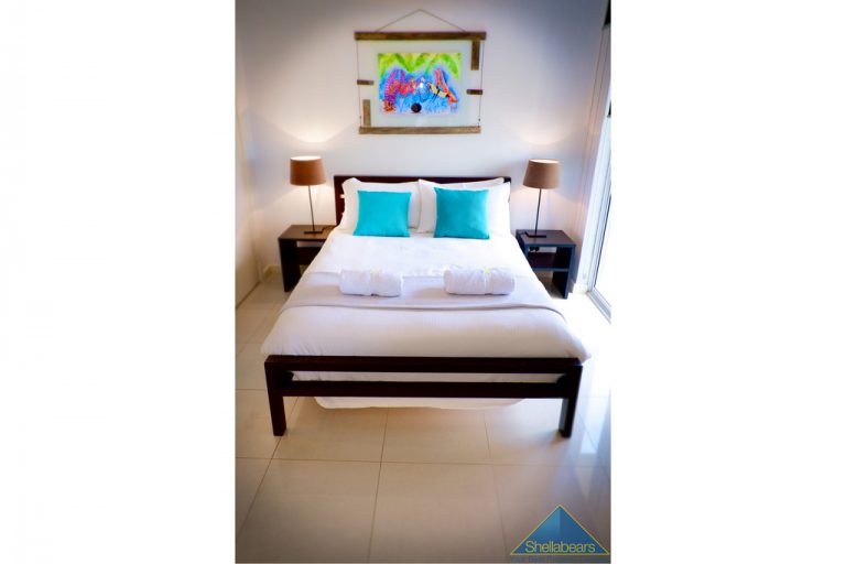 2/6 Eric Street gallery