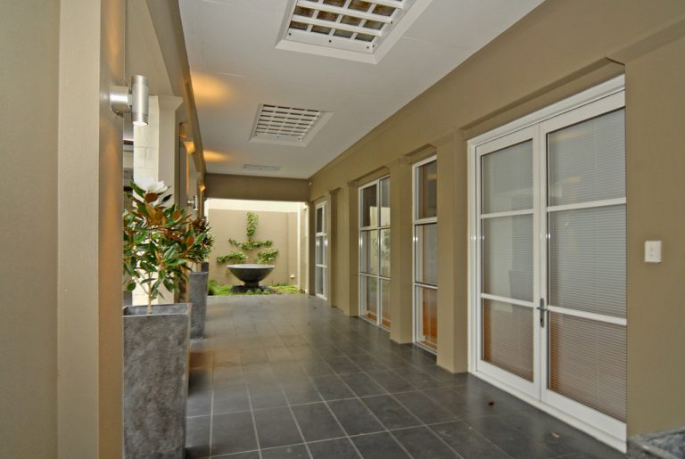 26 Swansea Street gallery