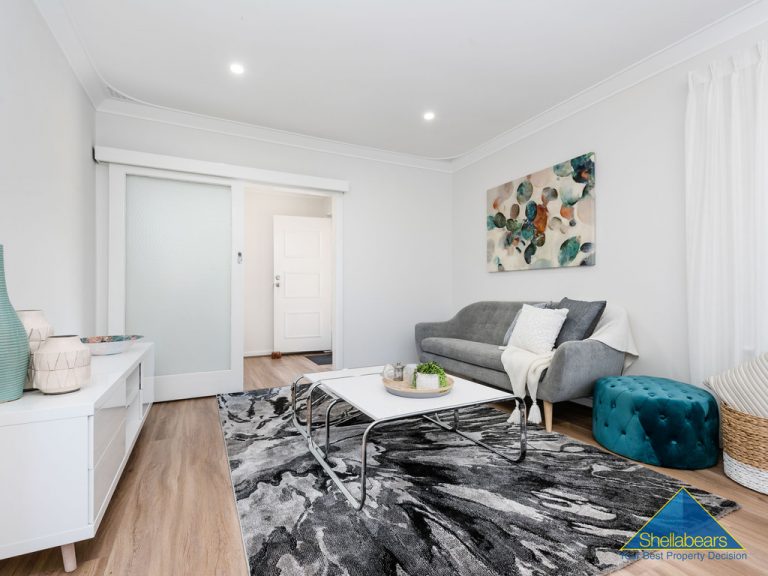 19 Adderley Street gallery