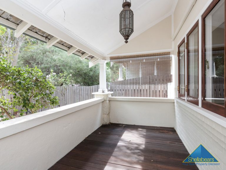 4 Violet Street gallery