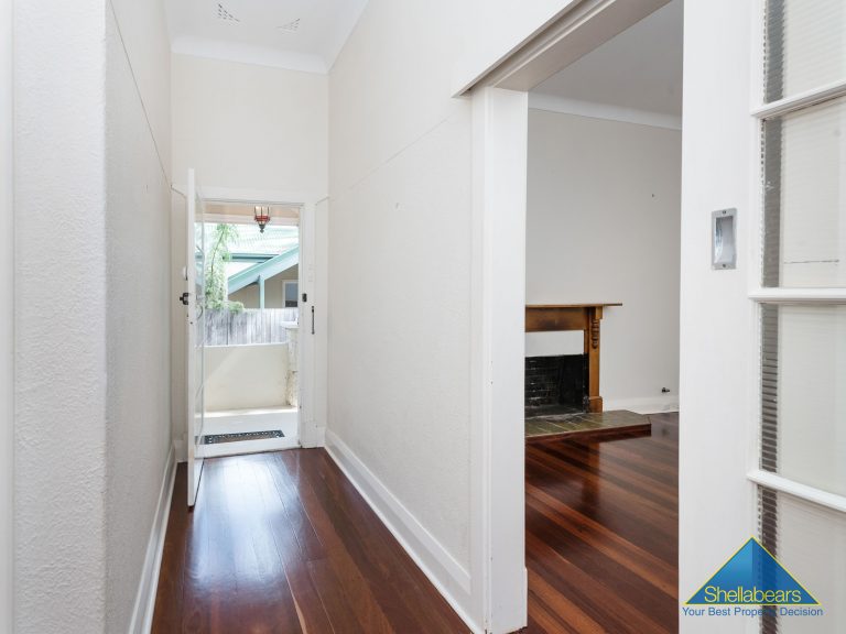 4 Violet Street gallery