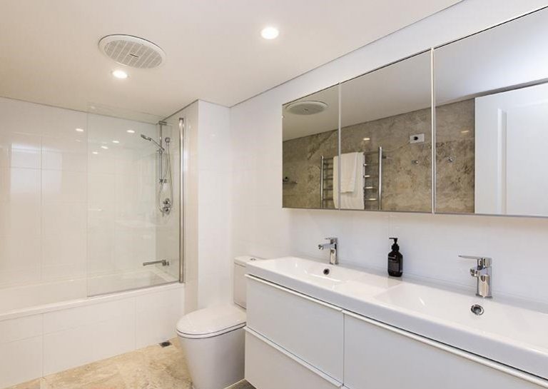 21/3 MITCHELL STREET gallery