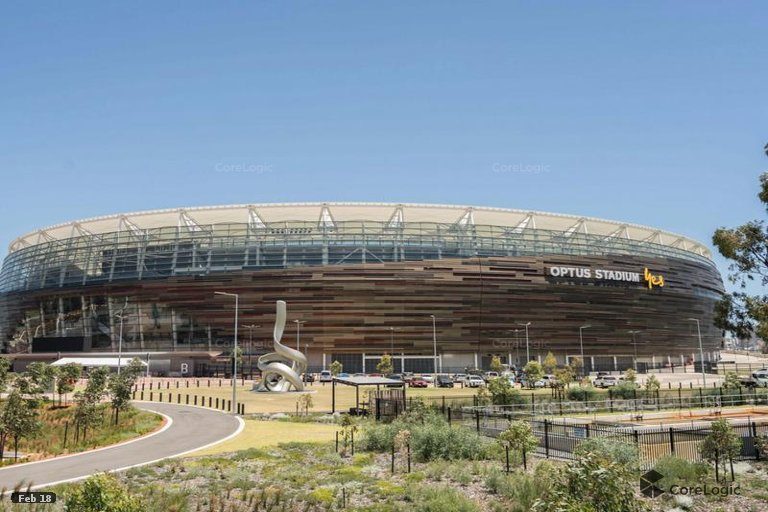 21/3 MITCHELL STREET gallery