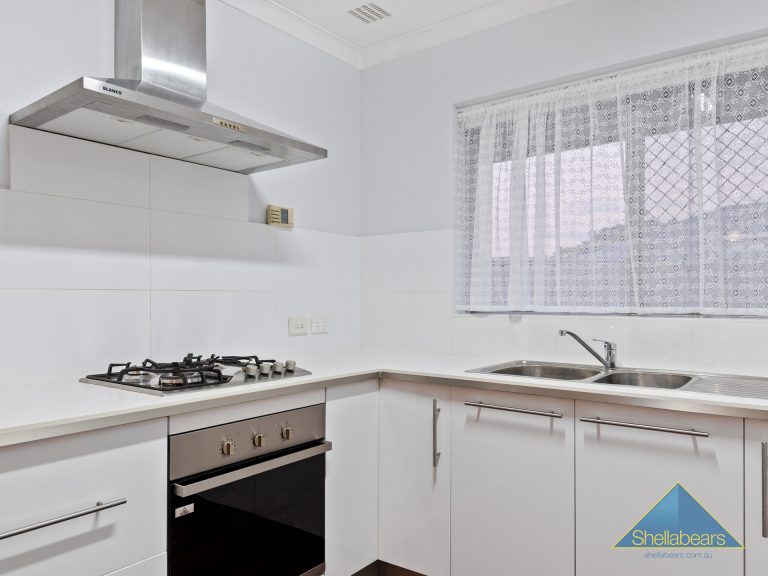 33 Kent Street gallery