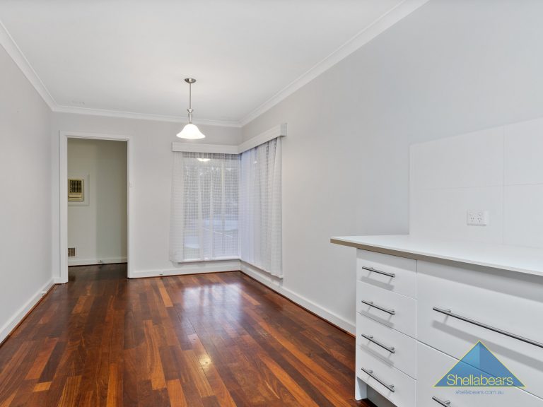 33 Kent Street gallery