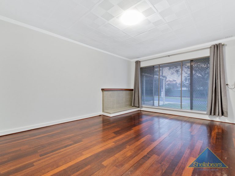 33 Kent Street gallery