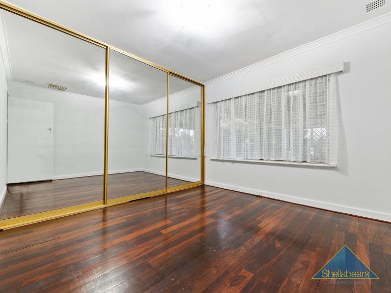 33 Kent Street gallery