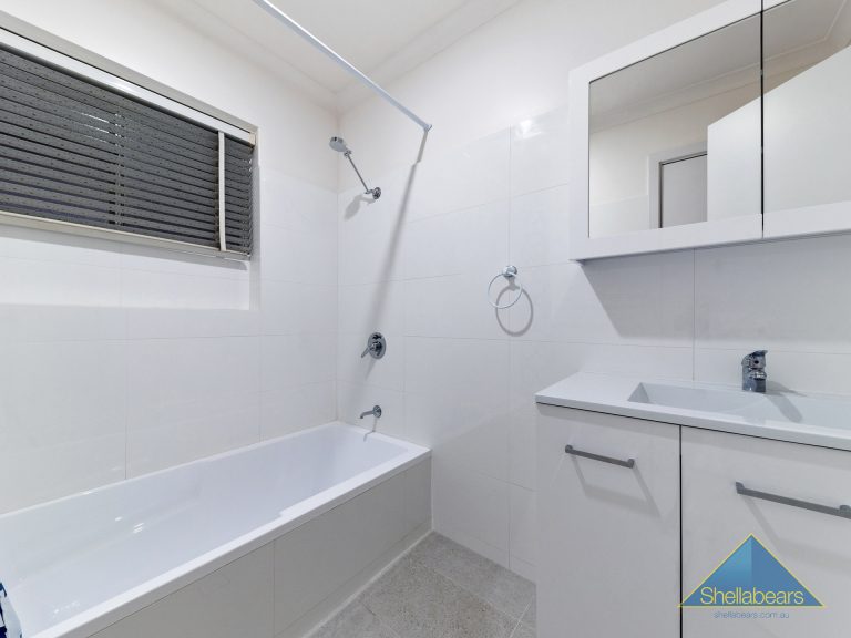 33 Kent Street gallery