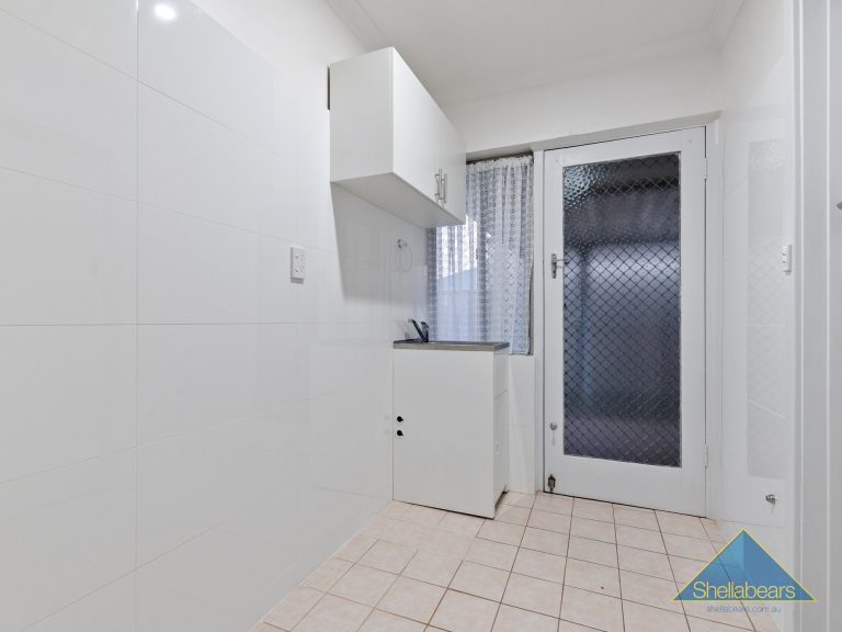 33 Kent Street gallery