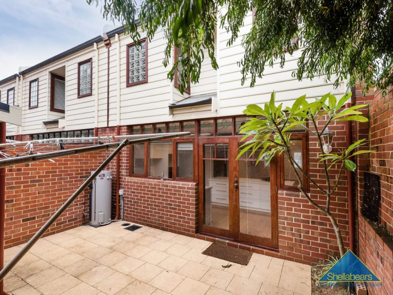 10 Townshend Road, gallery