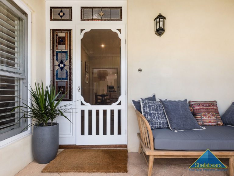 41 Lyons Street gallery