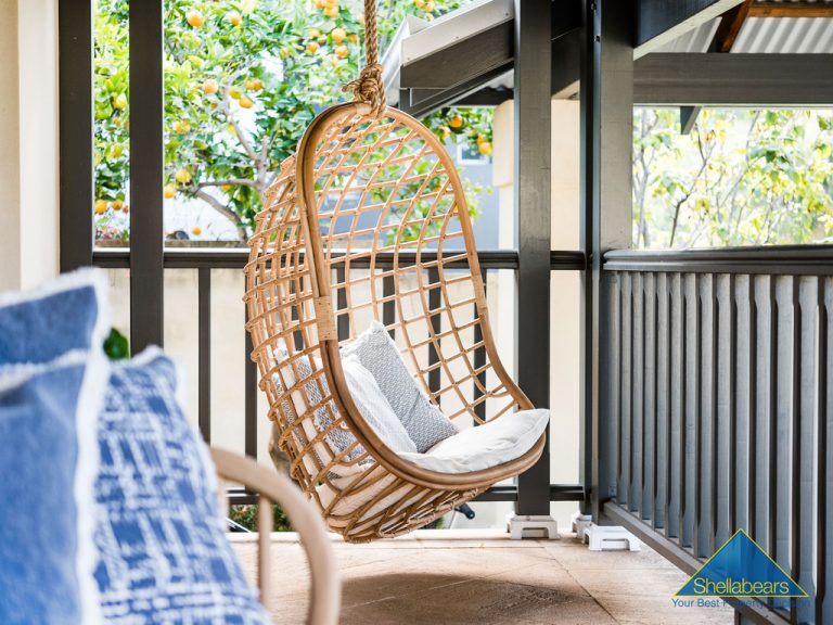 41 Lyons Street gallery