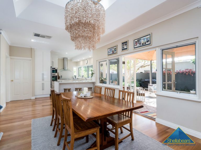 41 Lyons Street gallery