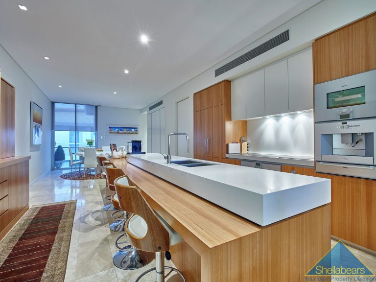 22/11 Leighton Beach Blvd gallery