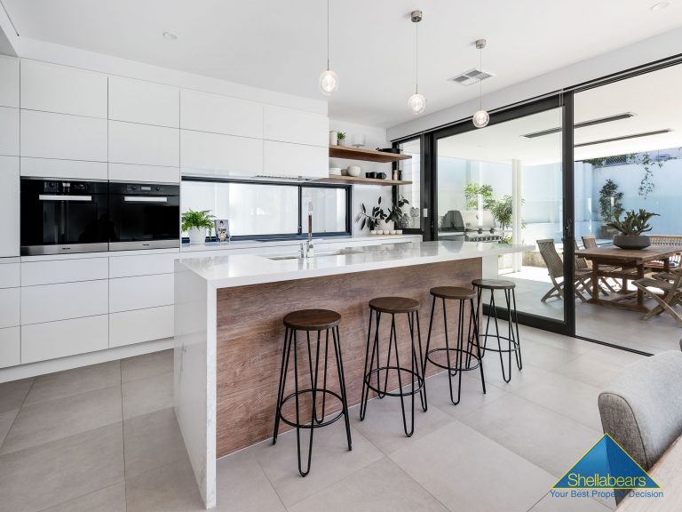 70 Napier Street gallery