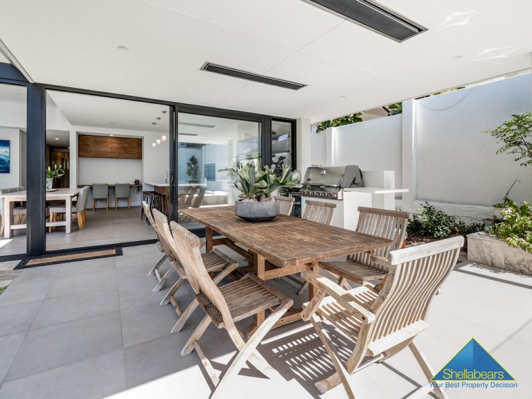 70 Napier Street gallery