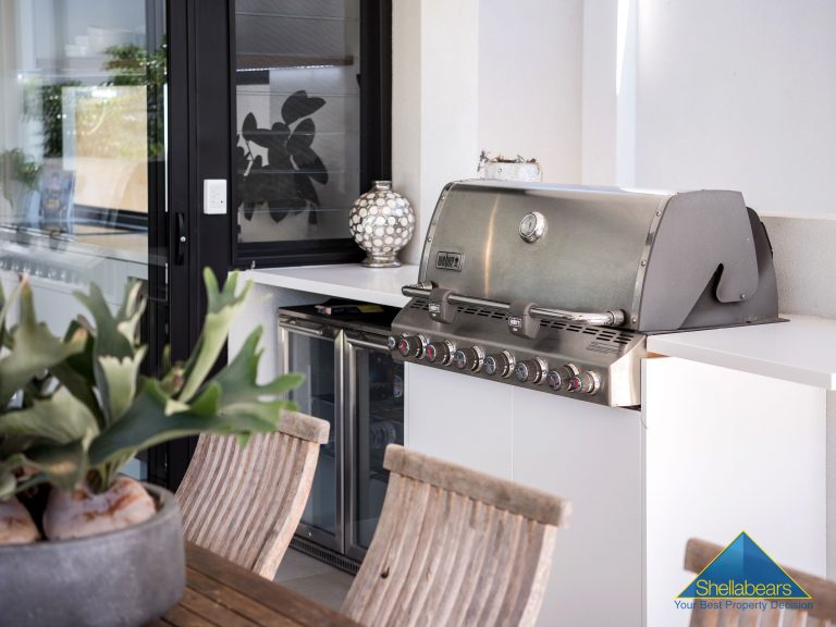 70 Napier Street gallery