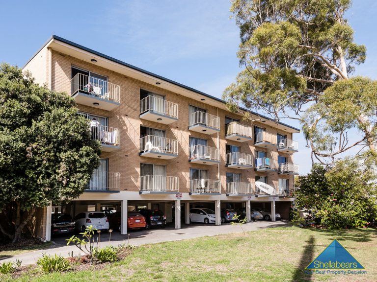 1/212 Hampden Road gallery