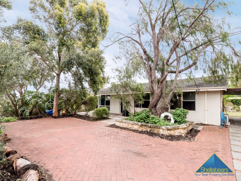 6 Long Street gallery