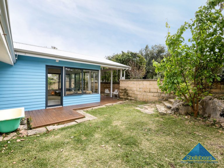 6 Long Street gallery