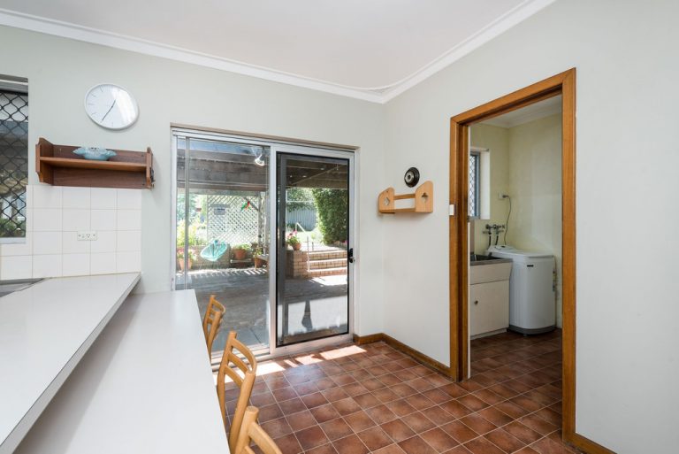 60 Grant Street gallery