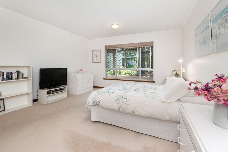 60 Grant Street gallery