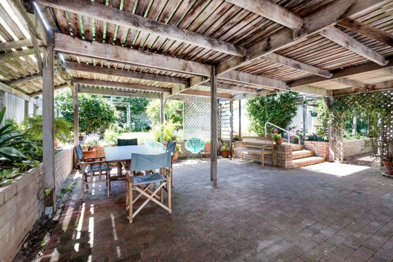 60 Grant Street gallery