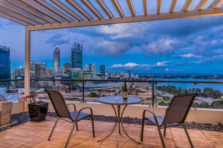 8/6 Bellevue Terace gallery