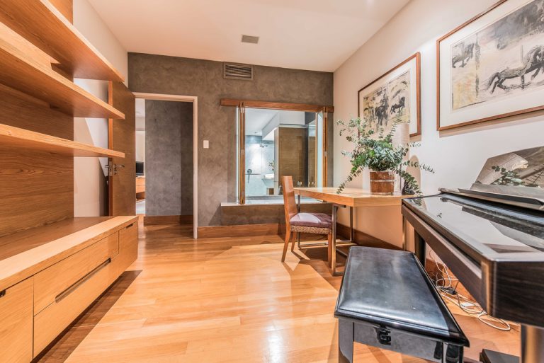 8/6 Bellevue Terace gallery