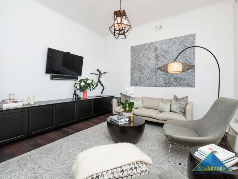 4 Broome Street gallery