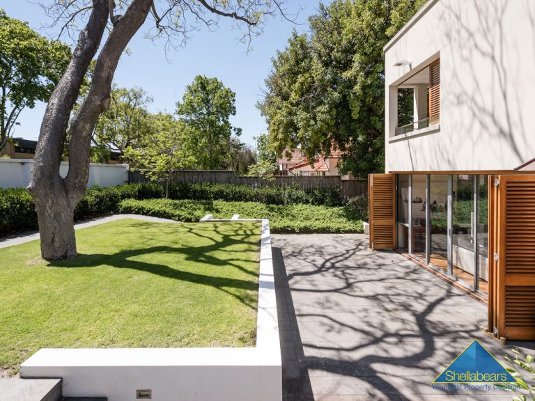 18 Queenslea Drive gallery