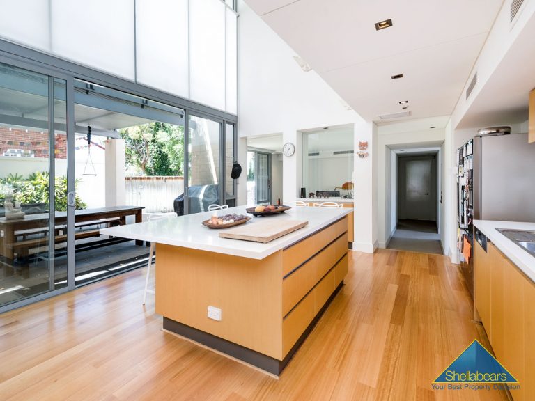 18 Queenslea Drive gallery