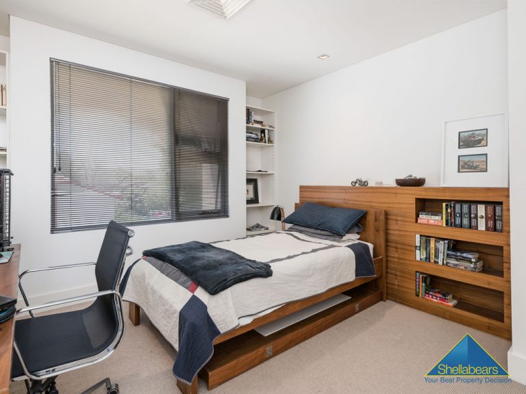 18 Queenslea Drive gallery