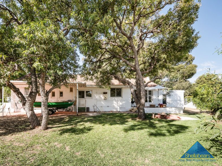 1 Betty Street gallery