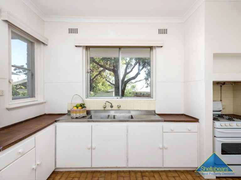 1 Betty Street gallery