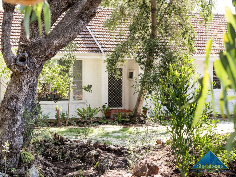 1 Betty Street gallery