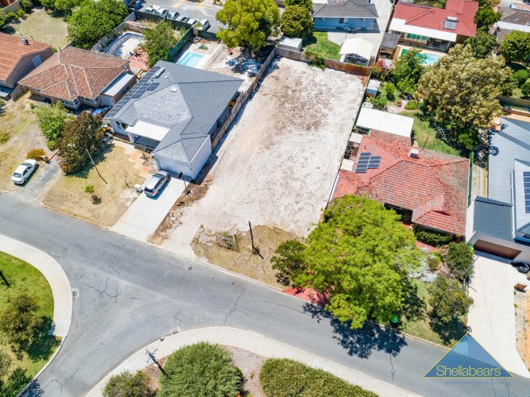 159 Howes Crescent gallery