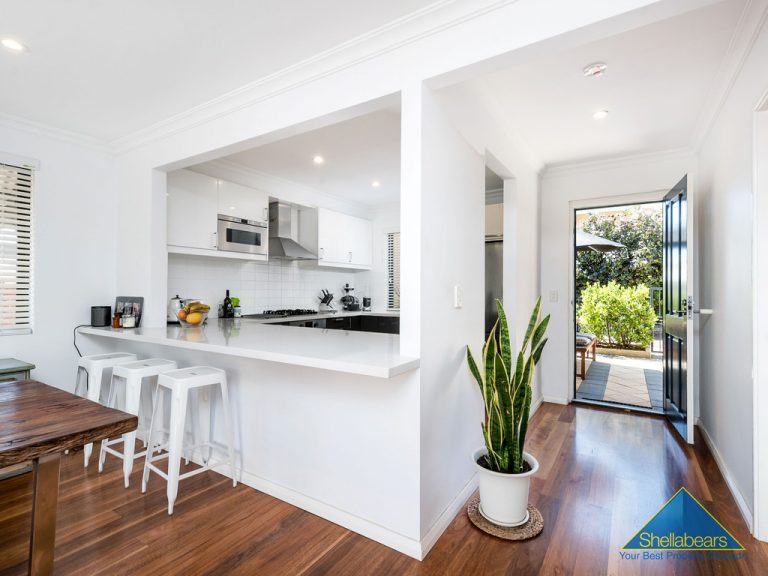 3/98 Stirling Highway gallery