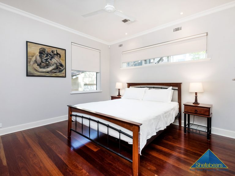 1 Manning Street gallery