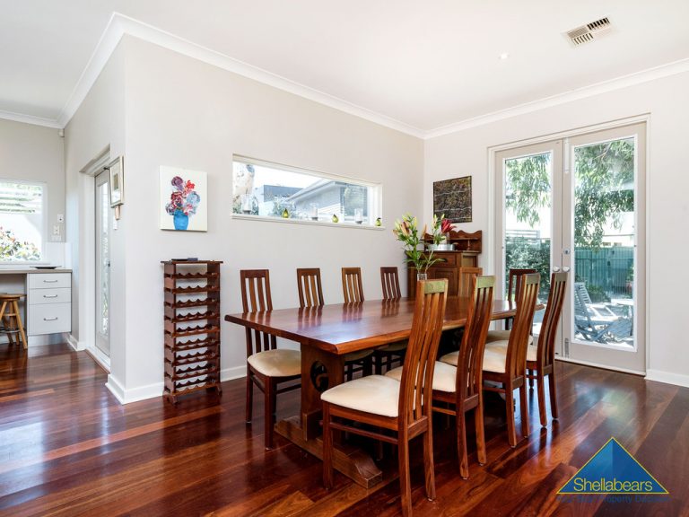 1 Manning Street gallery