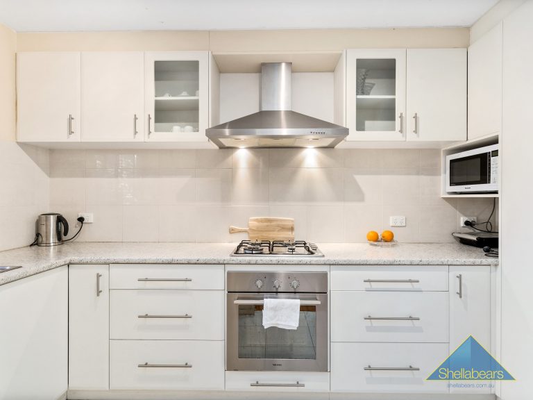 13/5 Elliot Road gallery