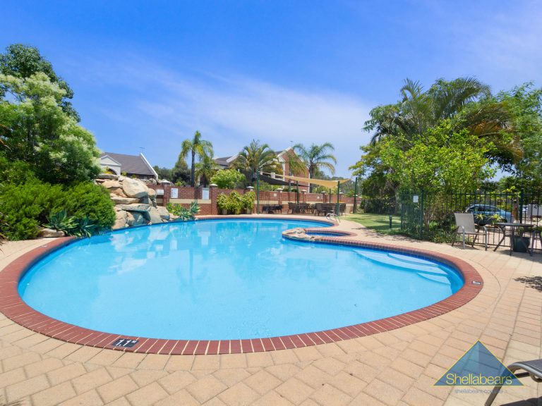 37/64 Moondine Drive gallery