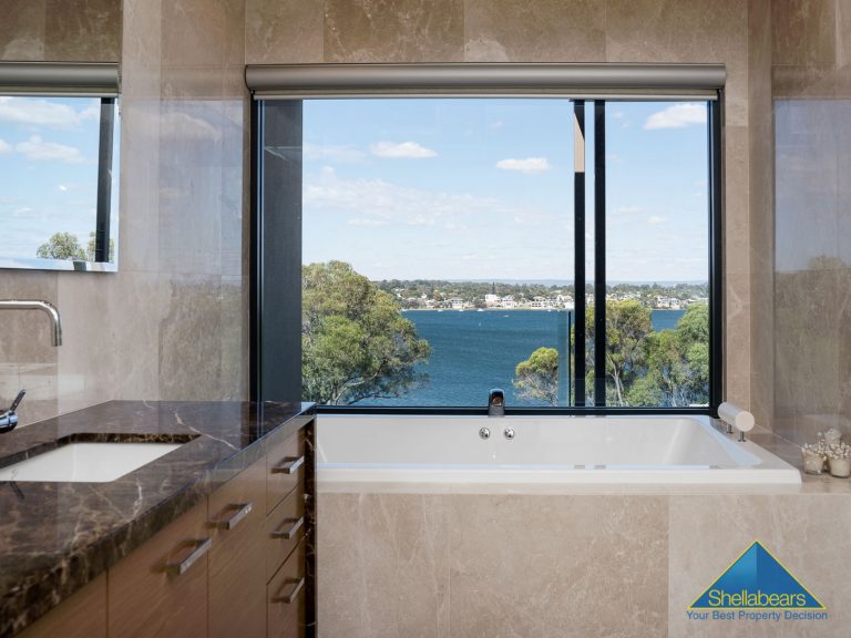 16 Bindaring Parade – House  2 gallery