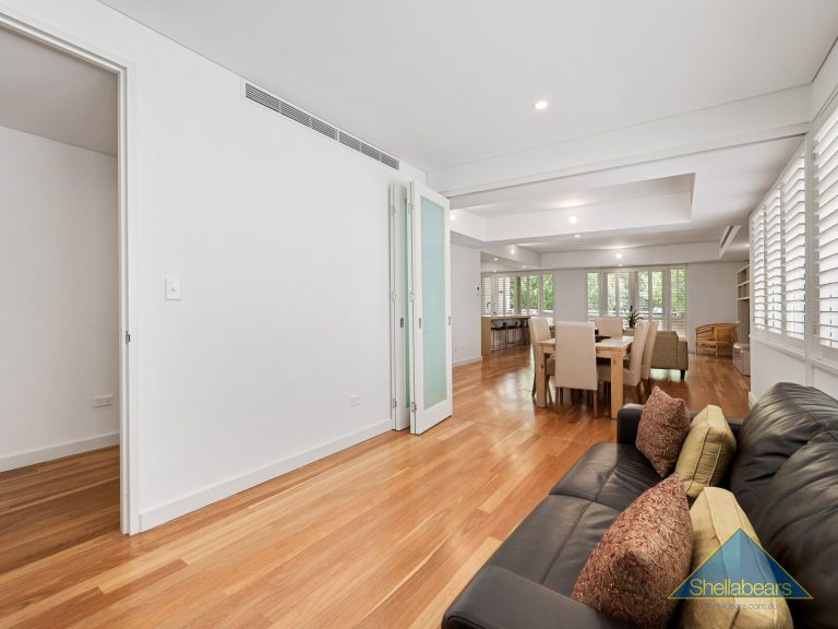 1/5 Bindaring Parade gallery