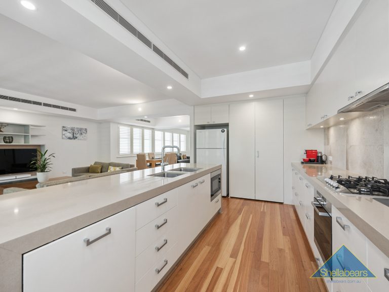 1/5 Bindaring Parade gallery