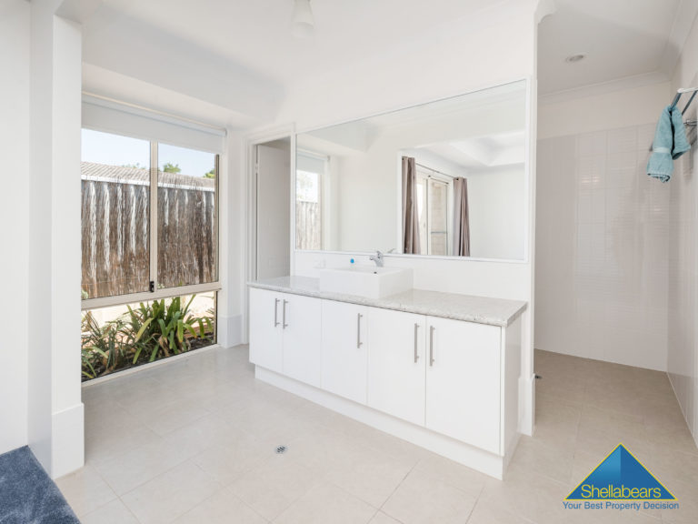 1 Langham Street gallery